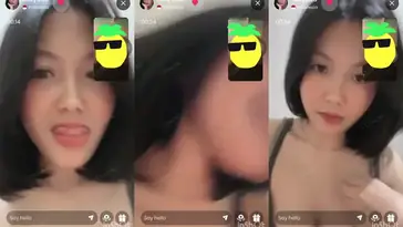 Bokep VCS Raisya Livu Cantik Mulus Colmek Mendesah